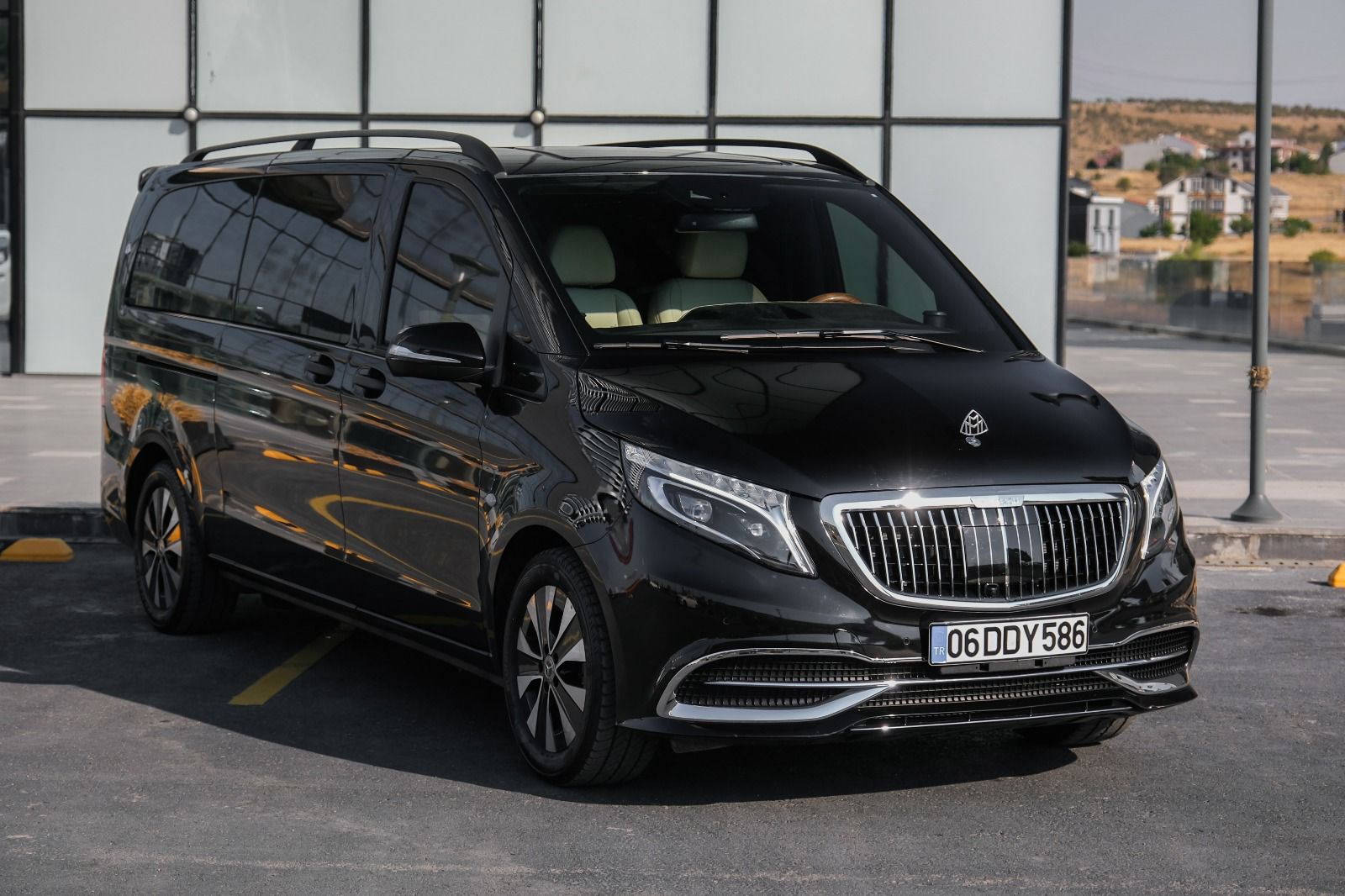 Premium Van